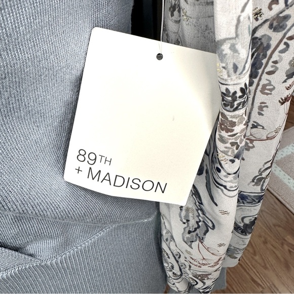 89th + Madison Ashleigh Faux Wrap Sweater Paisley Chiffon Sleeve Size Small NWT - Picture 8 of 12
